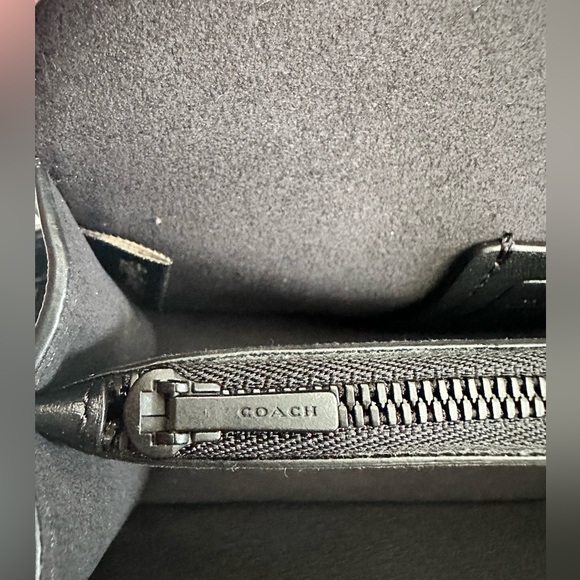 Coach Tabby 20 Polished Leather Shoulder Bag Black Monogrammed w/Dust Bag - Picture 13 of 16